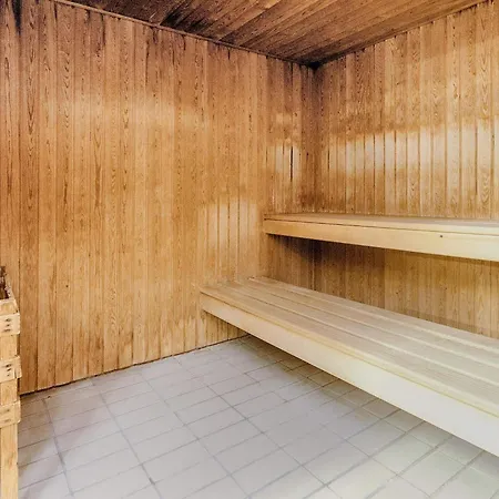 Appartamento In With Swimming Pool